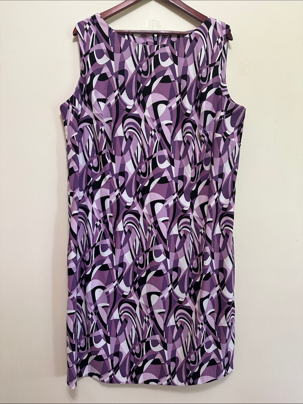 connected apparel Purple Abstract Print Sleeveless Midi Dress